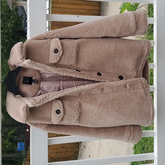 Forever 21 Teddy Jacket - Picture 1 of 2